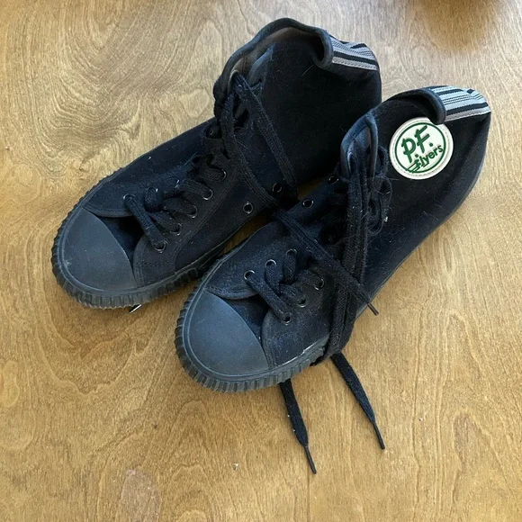 Black High-Top Sneakers - Picture 2 of 2